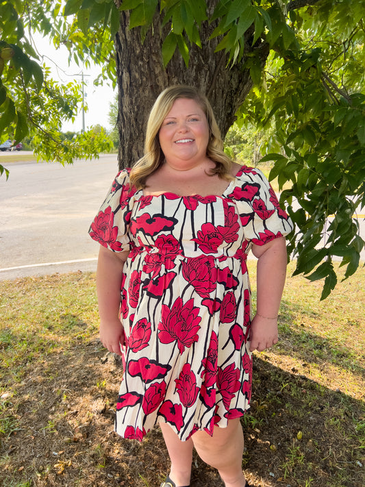 Red Floral Dress Curvy